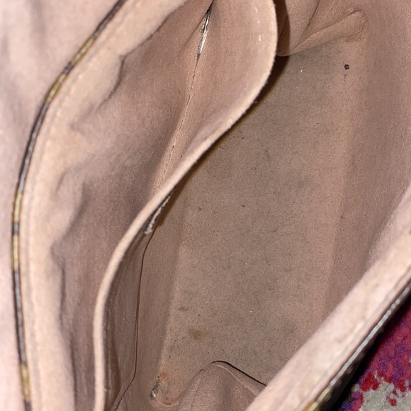 Louis Vuitton locky bb - Picture 10 of 16